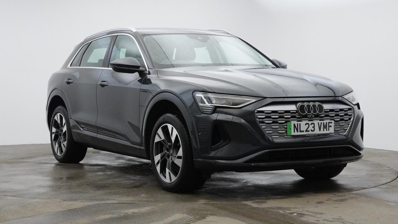 Main listing image - Audi Q8 e-tron