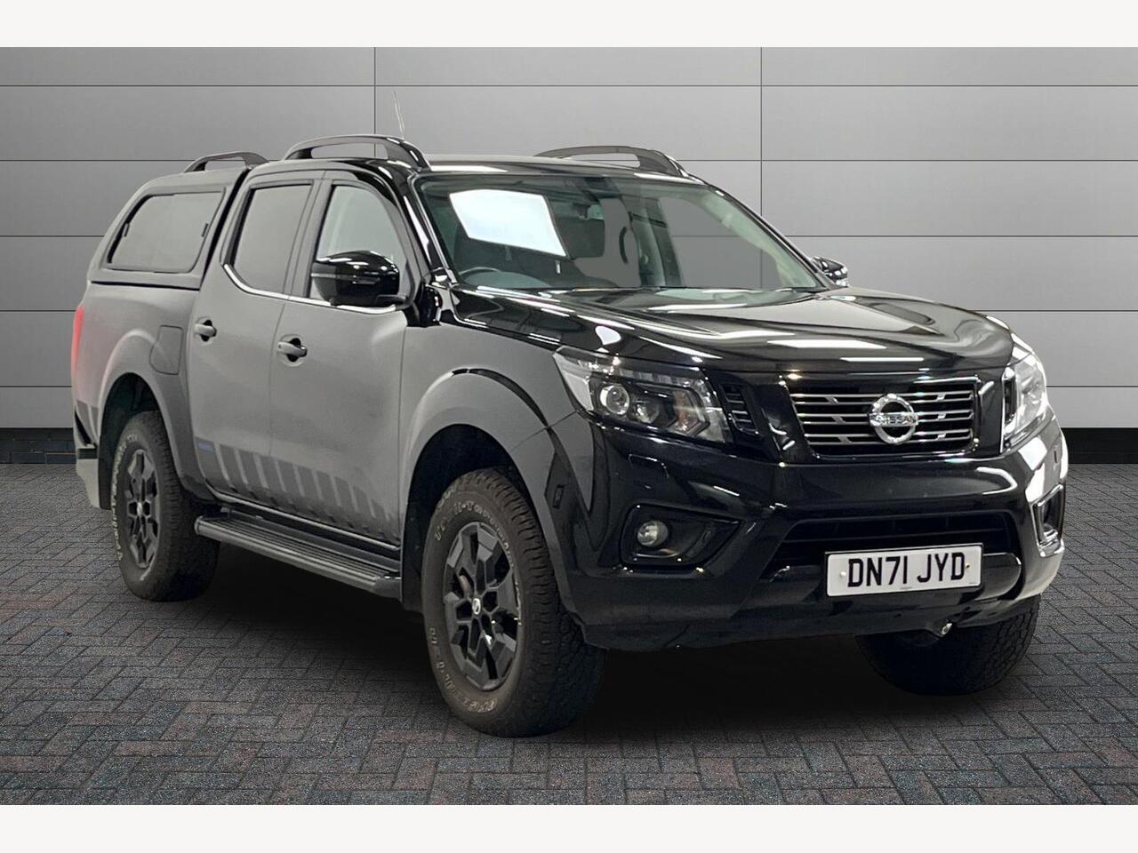 Main listing image - Nissan Navara