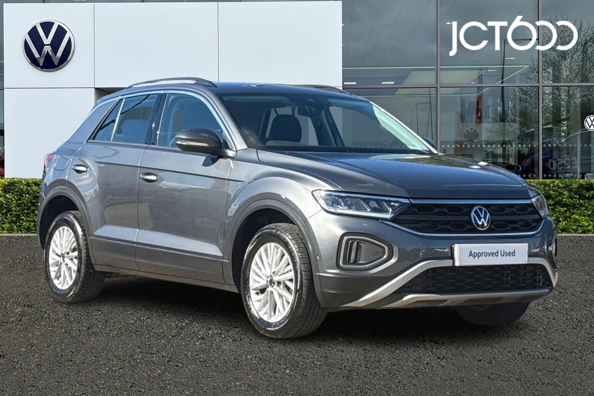 Main listing image - Volkswagen T-Roc