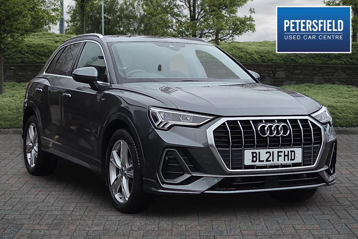 Main listing image - Audi Q3