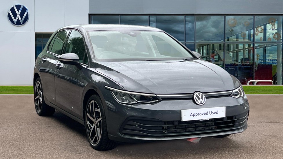 Main listing image - Volkswagen Golf