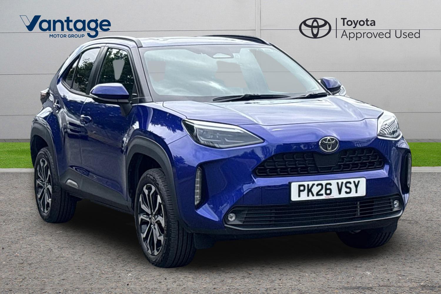 Main listing image - Toyota Yaris Cross
