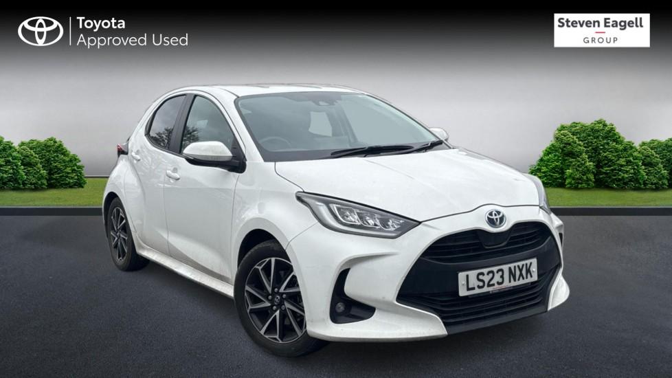 Main listing image - Toyota Yaris