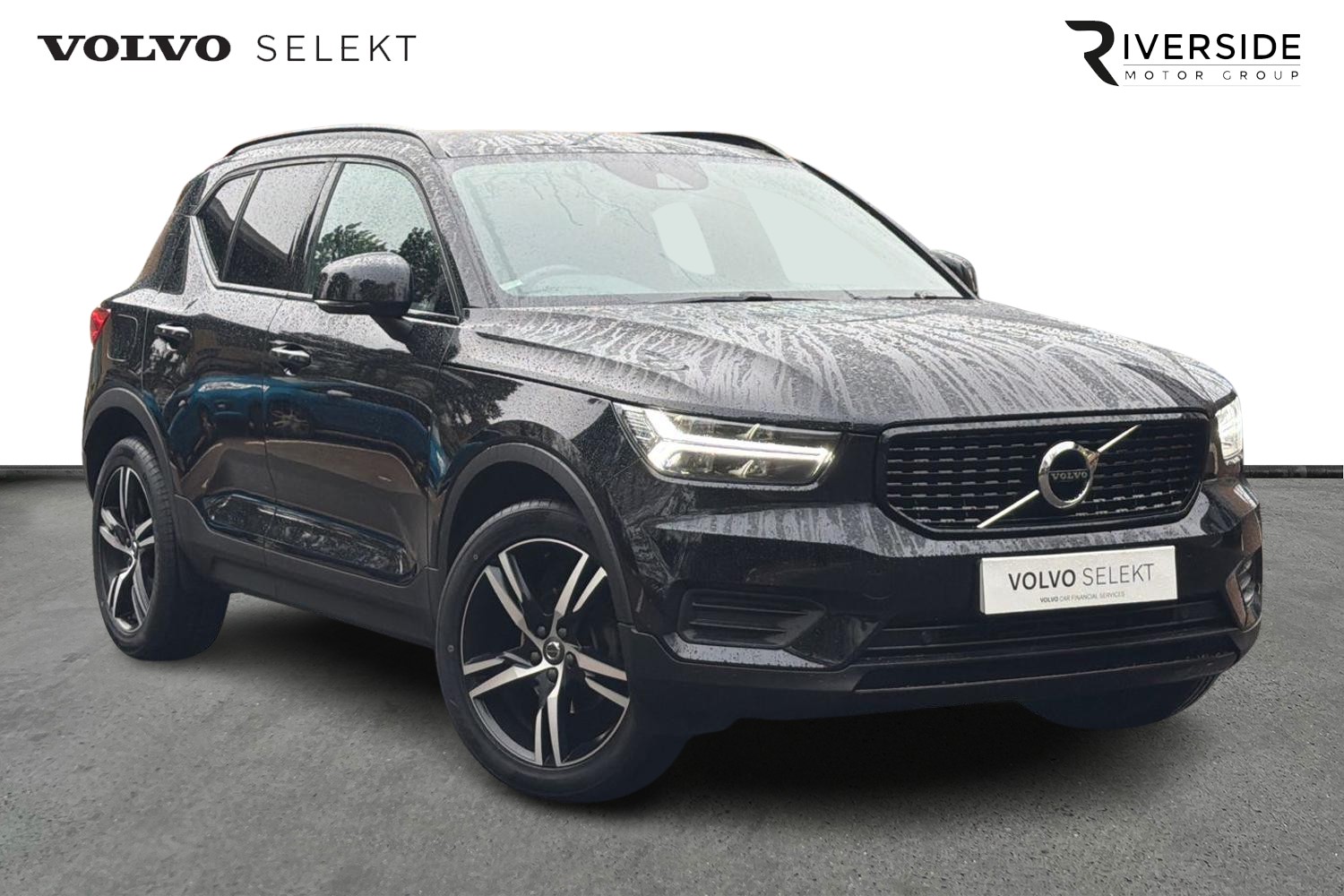 Main listing image - Volvo XC40
