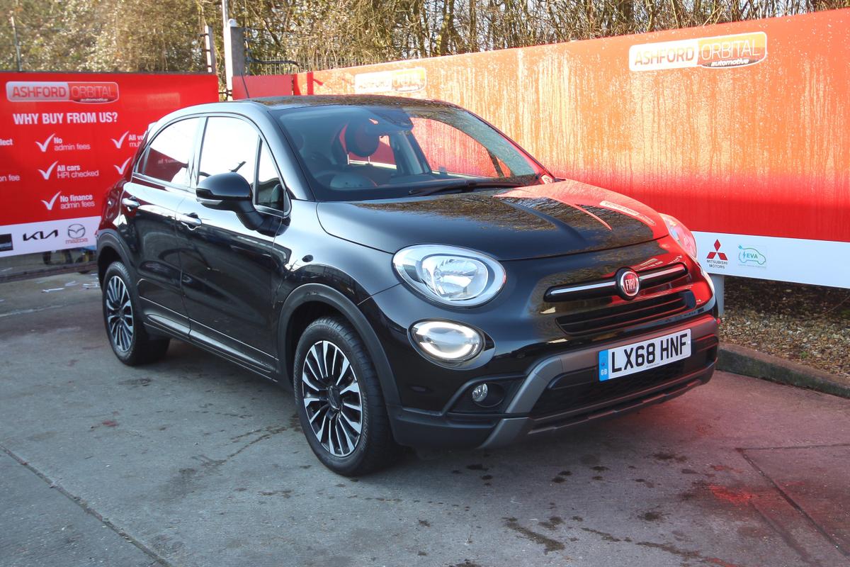 Main listing image - Fiat 500X