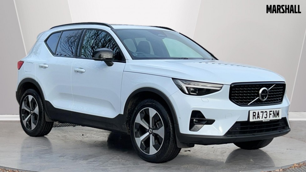 Main listing image - Volvo XC40