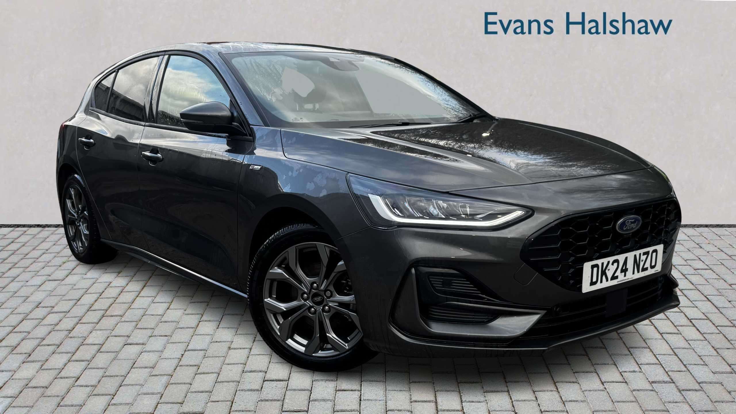 Main listing image - Ford Focus