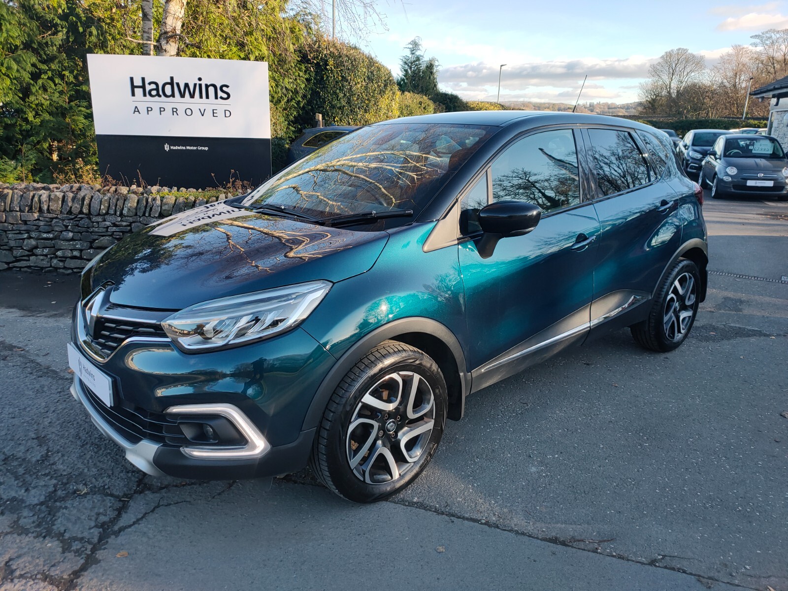 Main listing image - Renault Captur