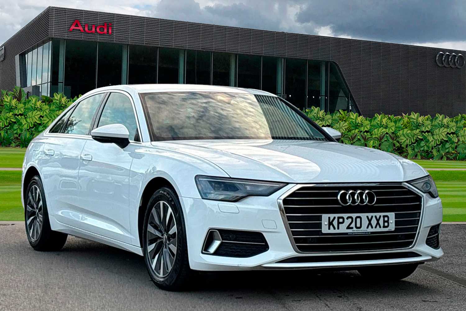 Main listing image - Audi A6