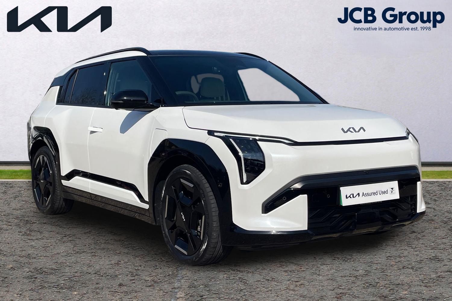 Main listing image - Kia EV3