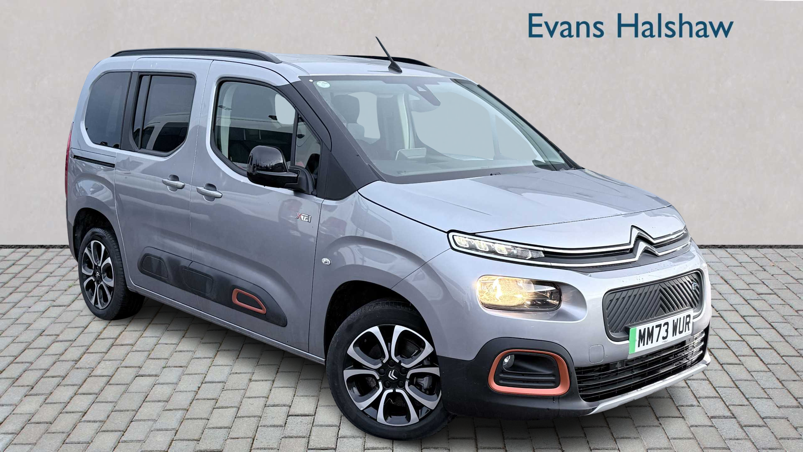 Main listing image - Citroen e-Berlingo