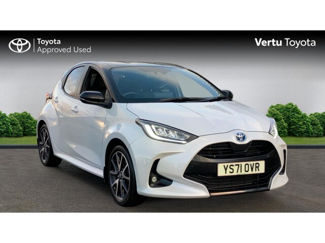 Main listing image - Toyota Yaris