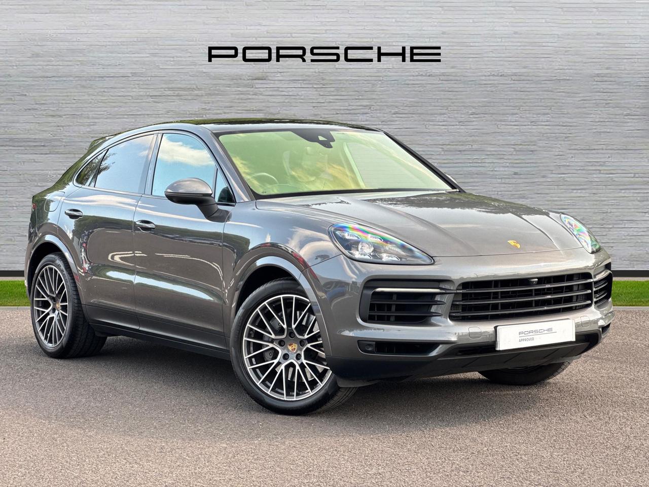 Main listing image - Porsche Cayenne