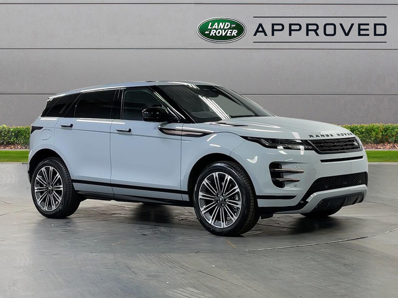 Main listing image - Land Rover Range Rover Evoque