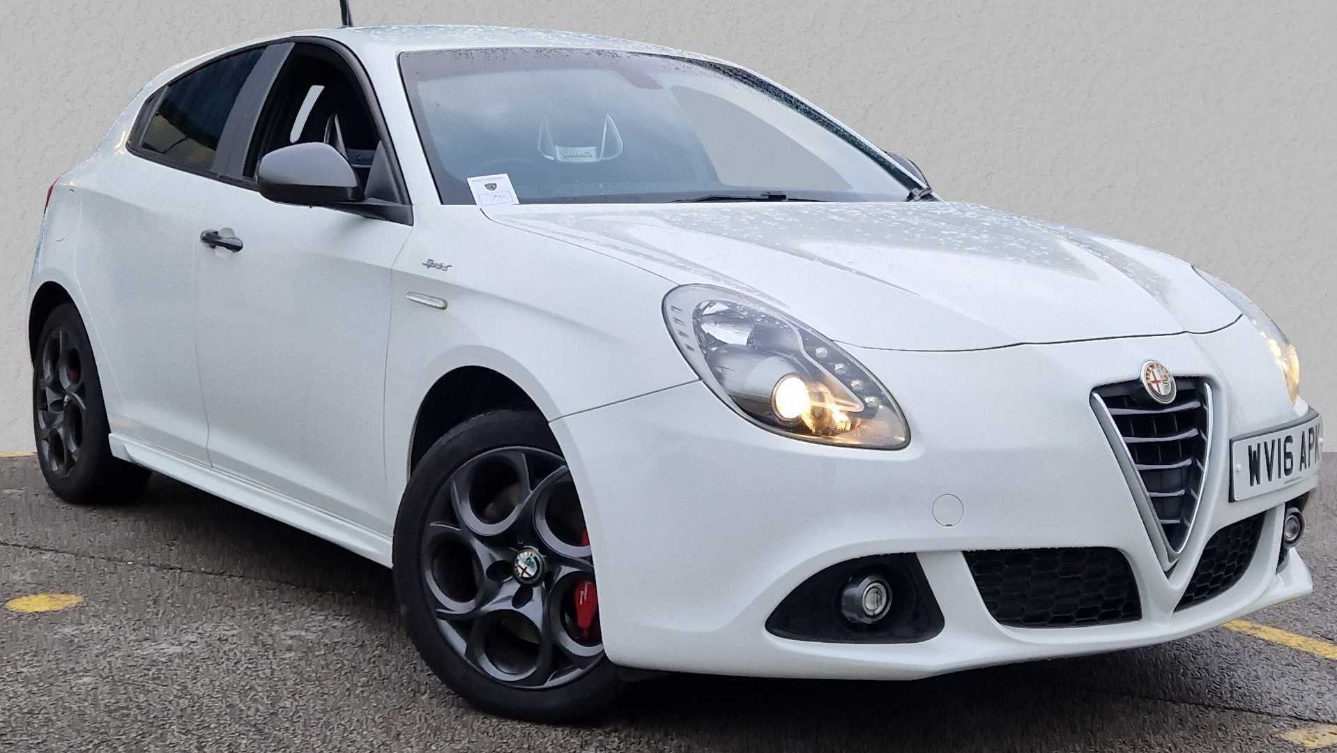 Main listing image - Alfa Romeo Giulietta