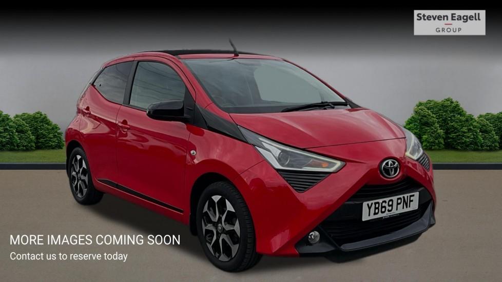 Main listing image - Toyota Aygo