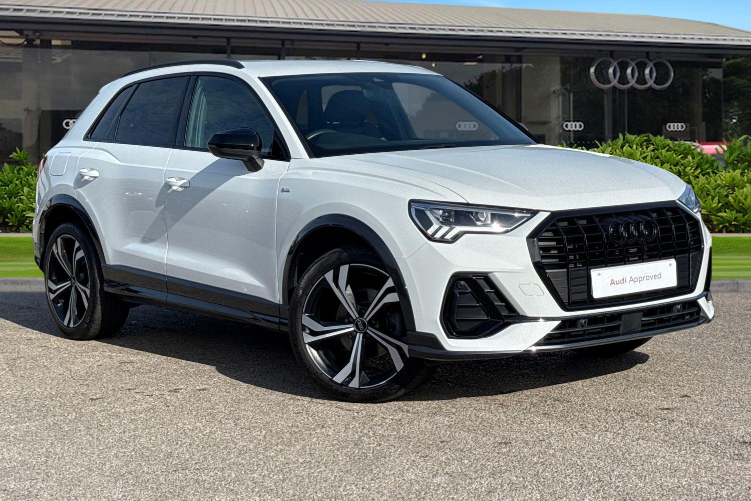 Main listing image - Audi Q3