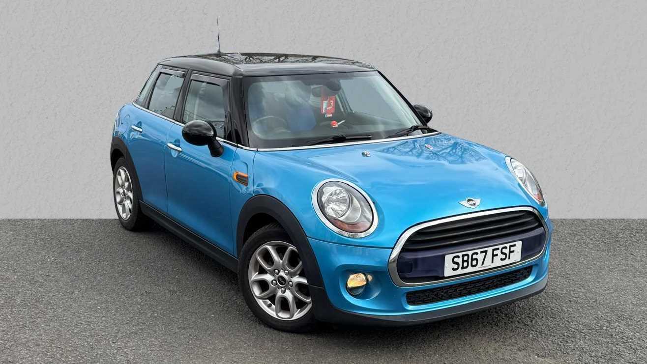 Main listing image - MINI Hatchback 5dr