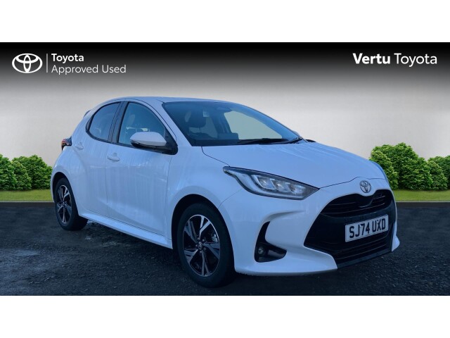 Main listing image - Toyota Yaris