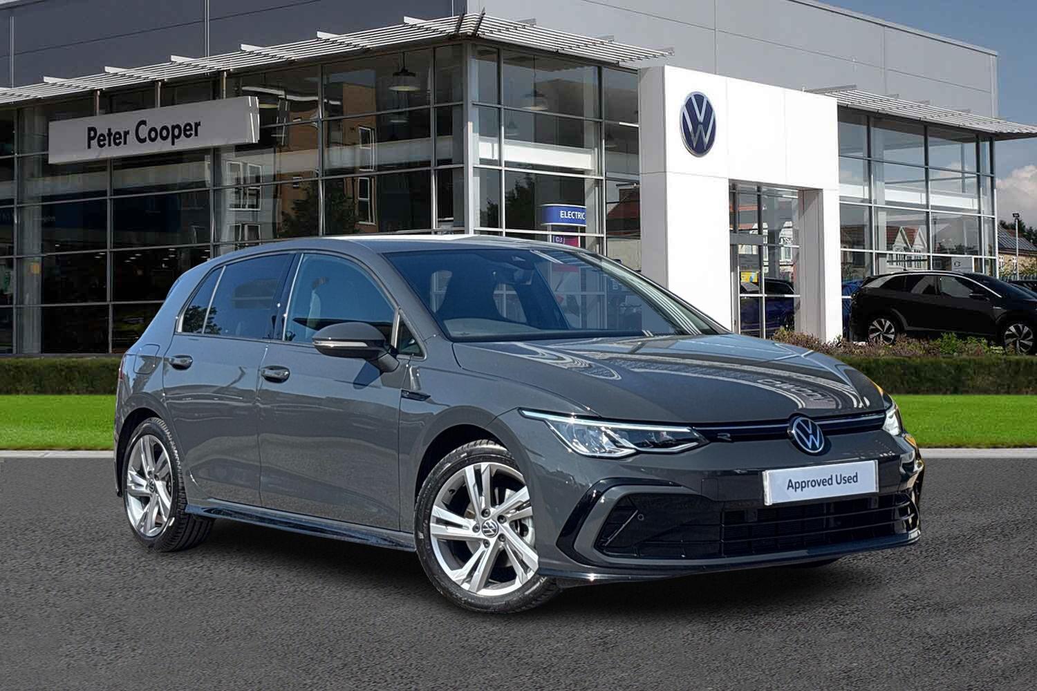 Main listing image - Volkswagen Golf