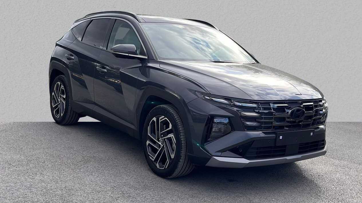 Main listing image - Hyundai Tucson