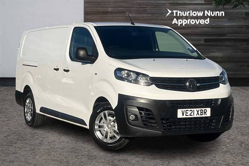 Main listing image - Vauxhall Vivaro