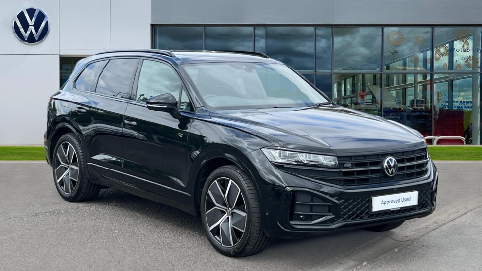 Main listing image - Volkswagen Touareg