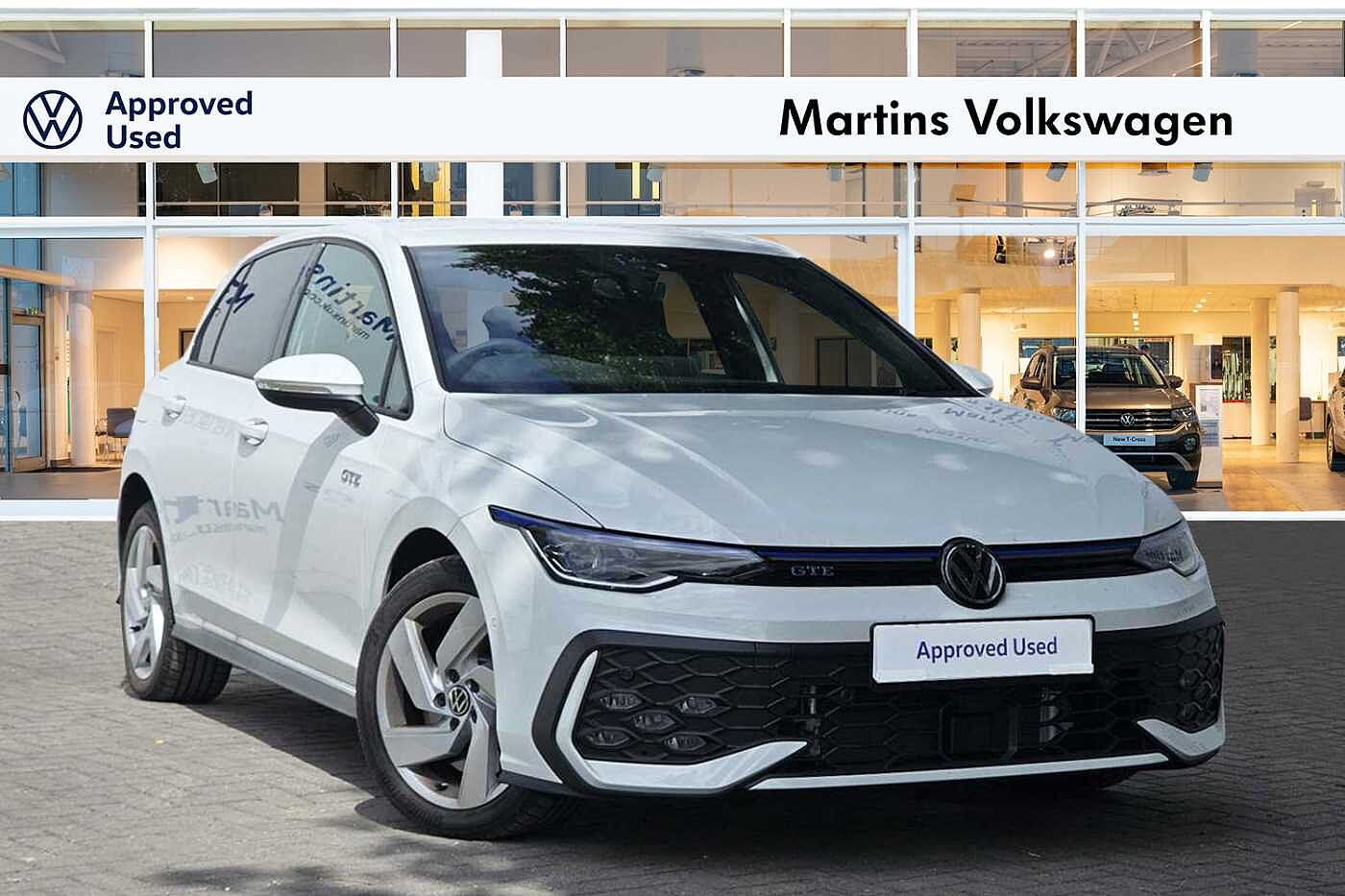 Main listing image - Volkswagen Golf GTE