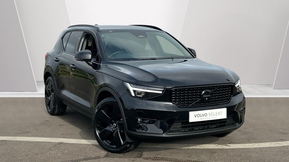 Main listing image - Volvo XC40
