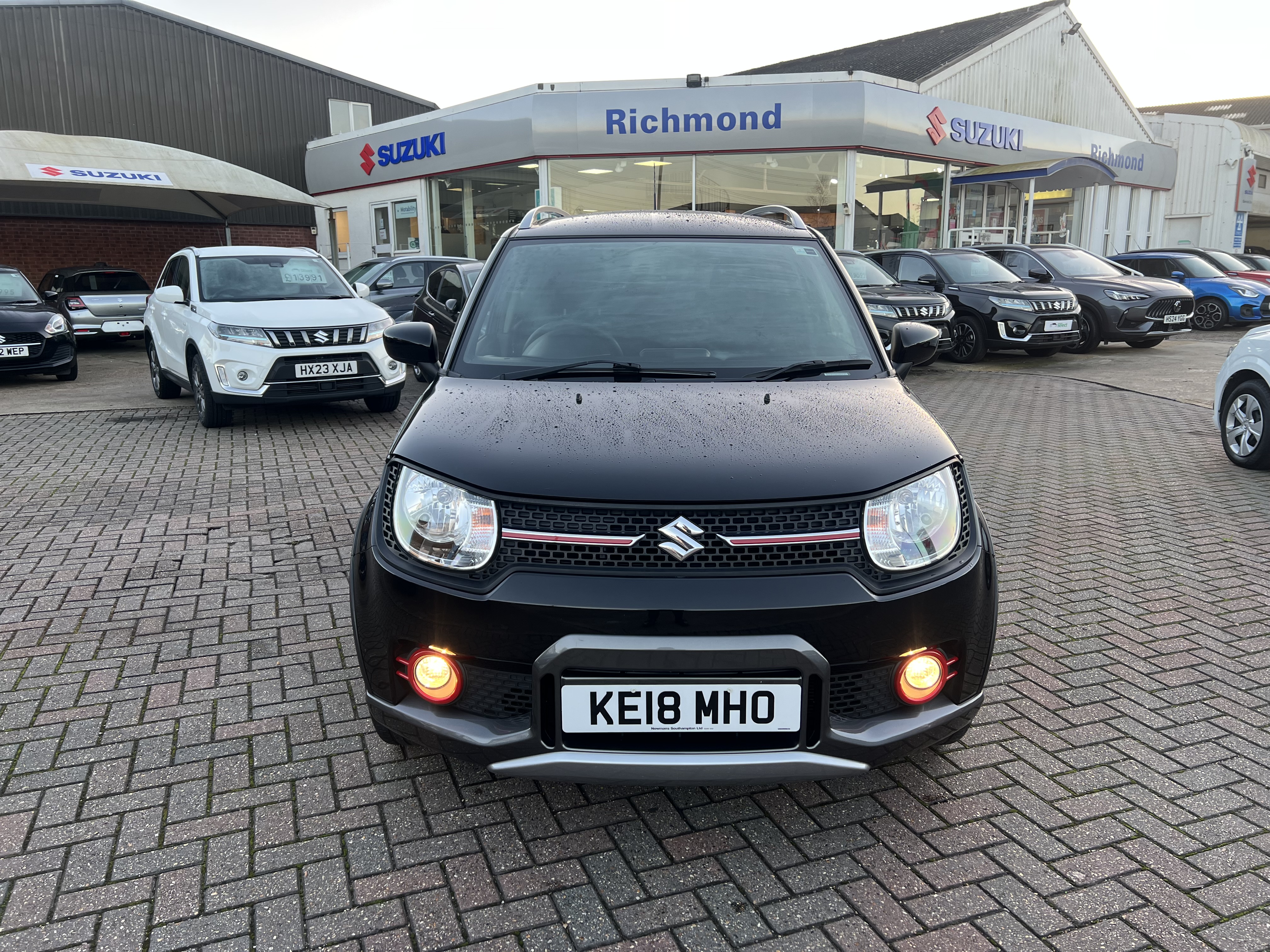 Main listing image - Suzuki Ignis