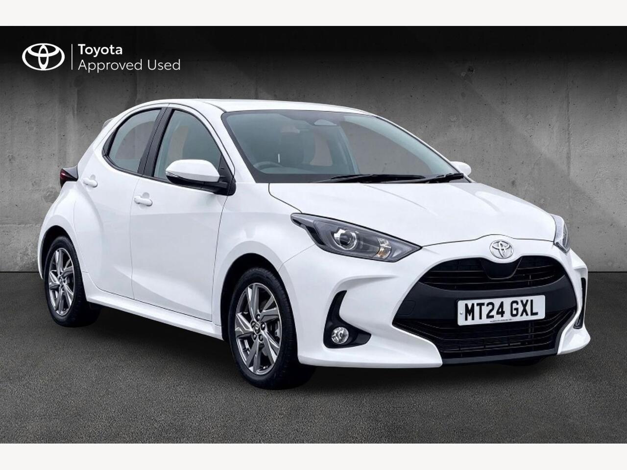 Main listing image - Toyota Yaris