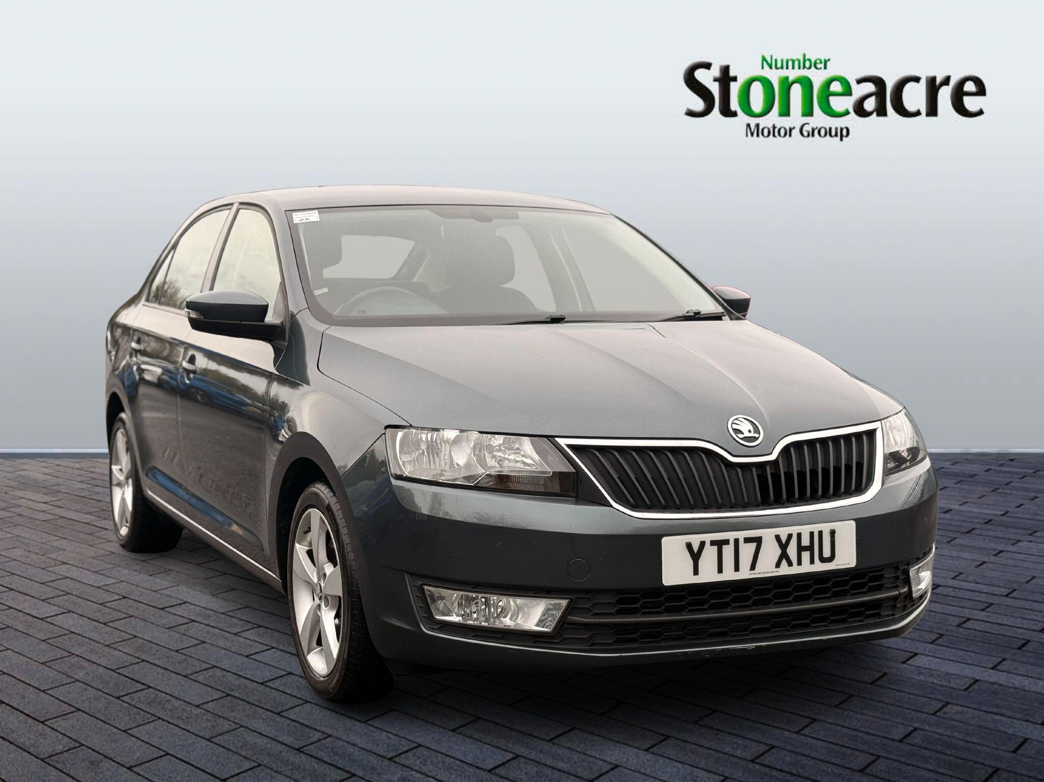 Main listing image - Skoda Rapid