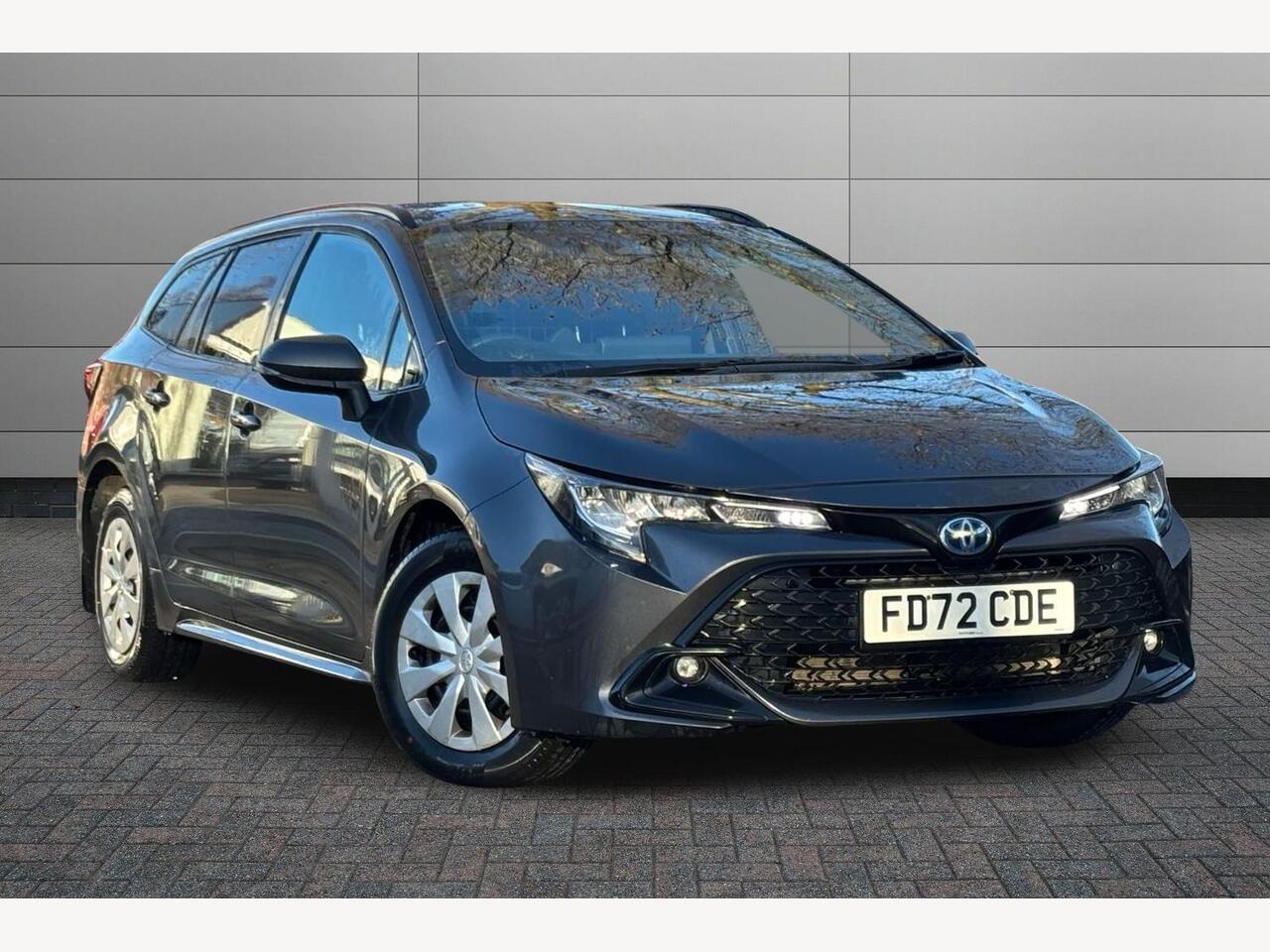 Main listing image - Toyota Corolla