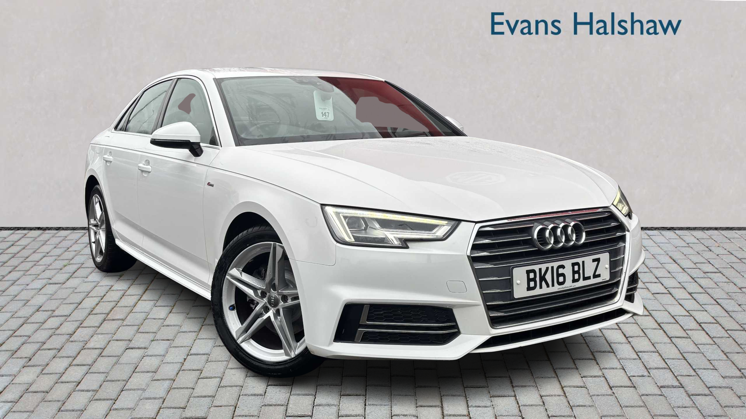 Main listing image - Audi A4