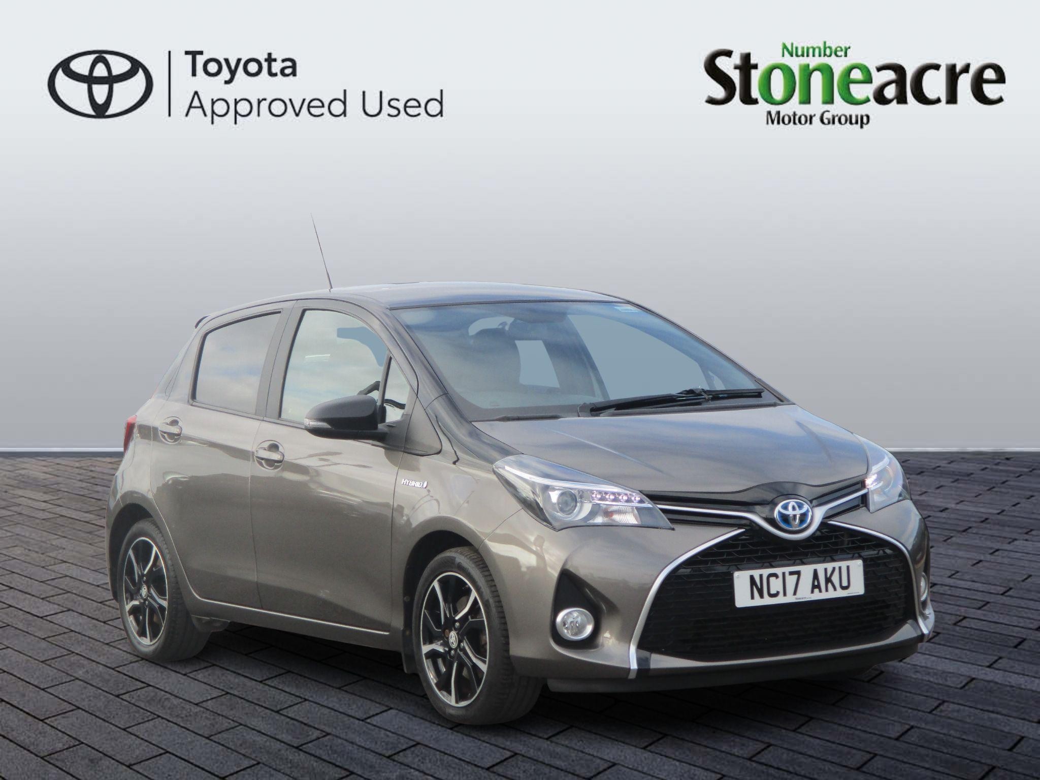 Main listing image - Toyota Yaris