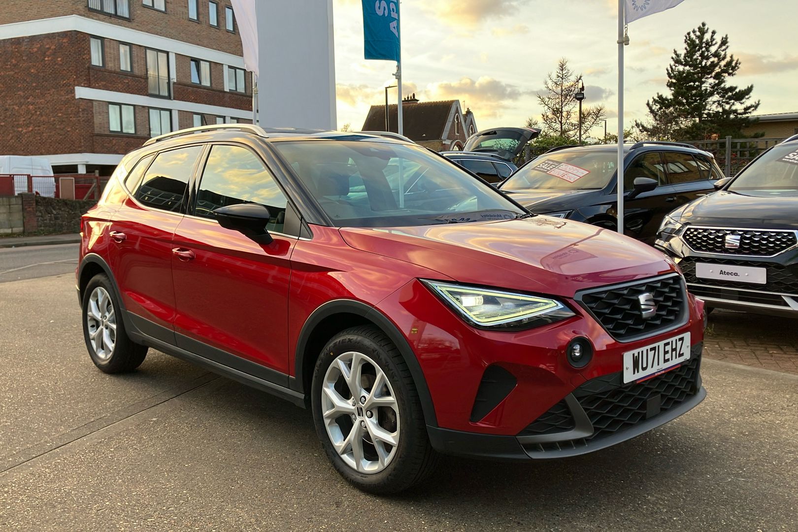 Main listing image - SEAT Arona