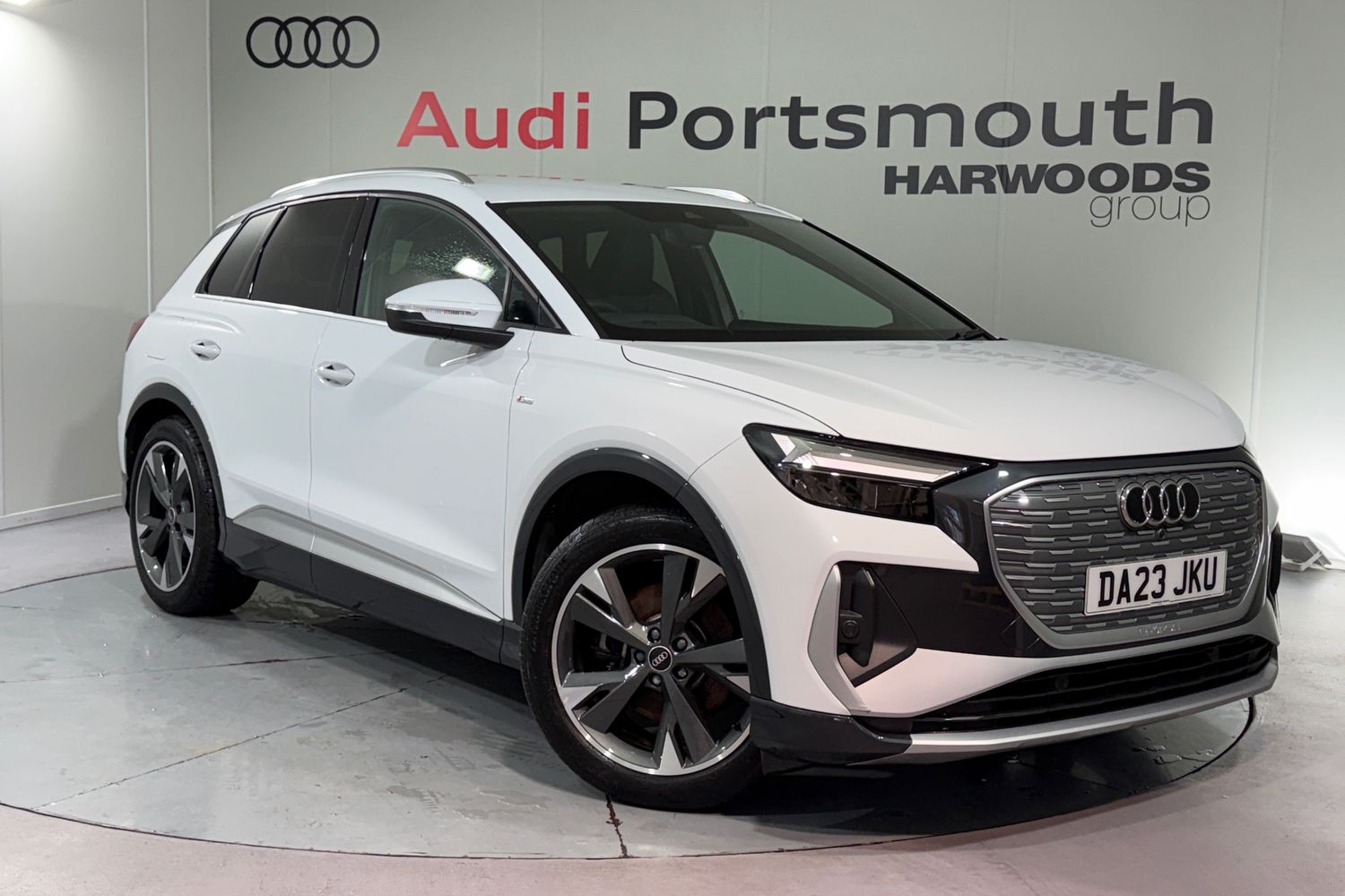 Main listing image - Audi Q4