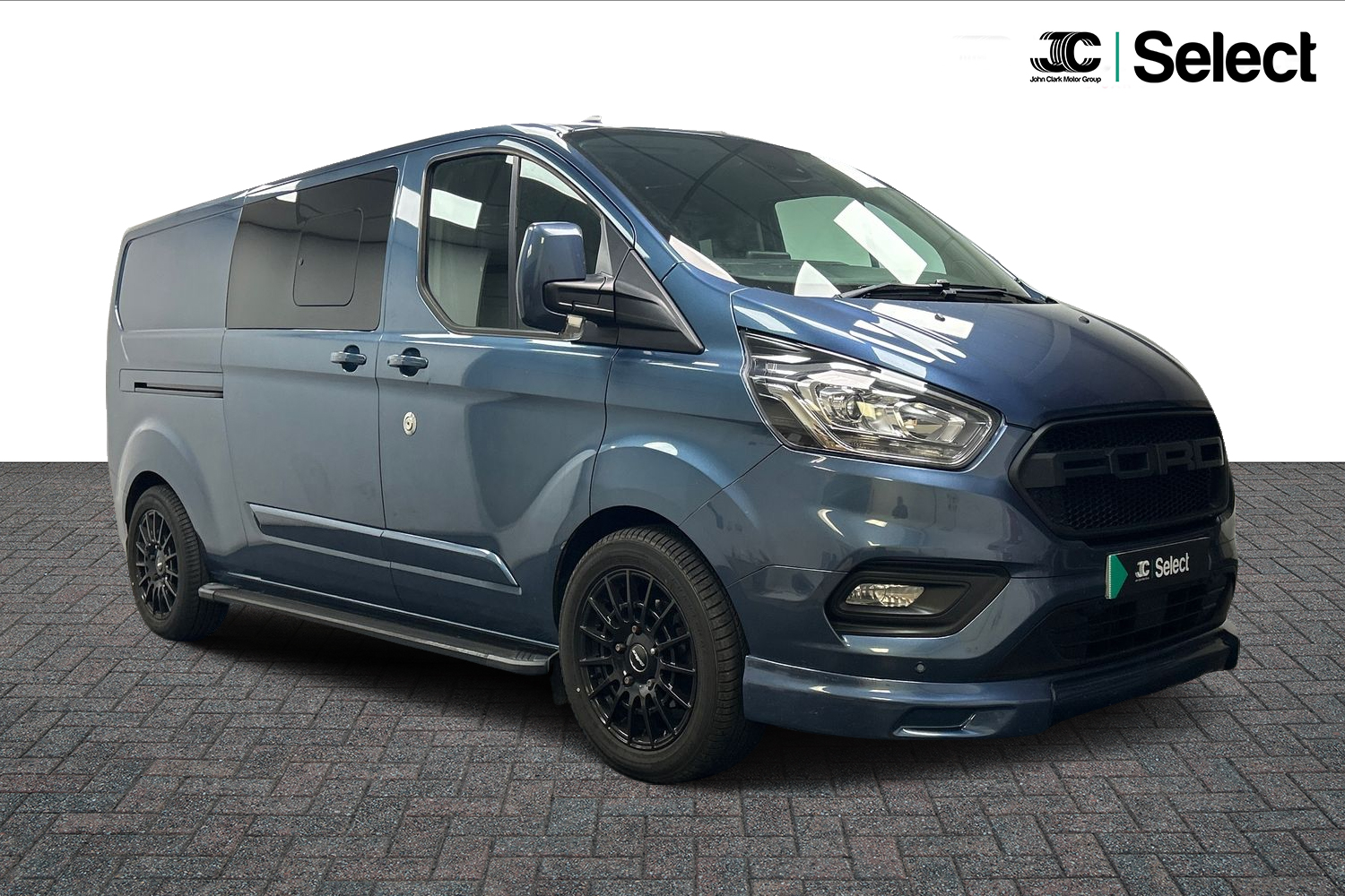 Main listing image - Ford Transit Custom