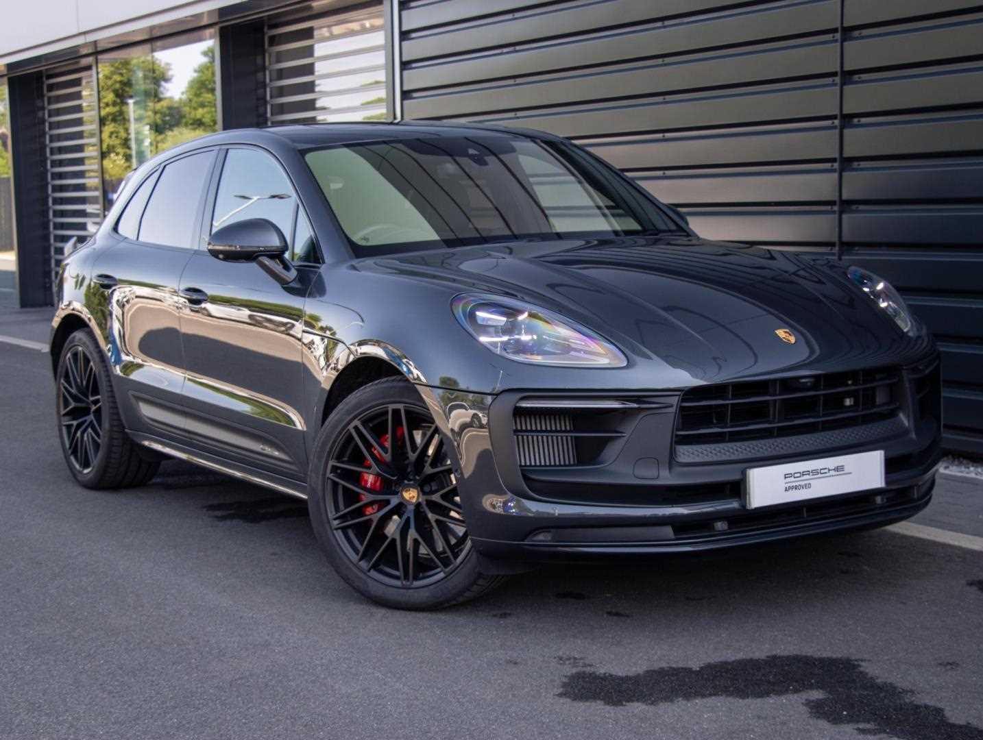 Main listing image - Porsche Macan