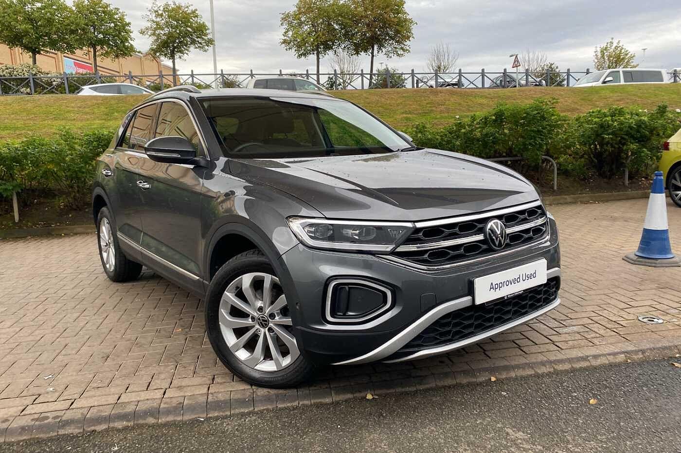 Main listing image - Volkswagen T-Roc