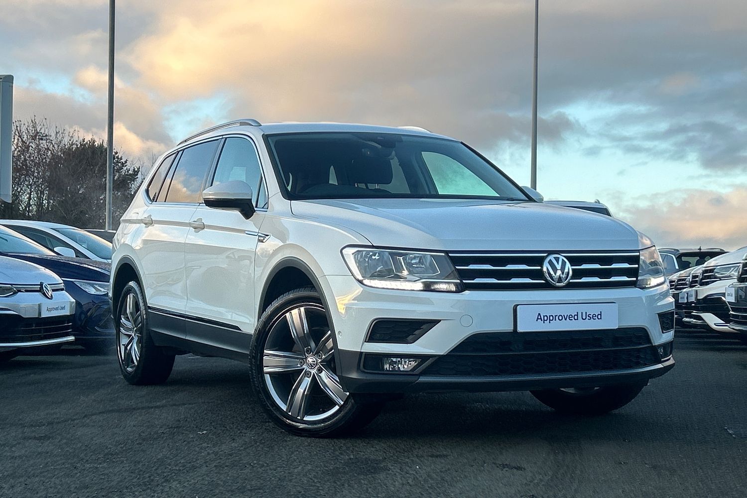 Main listing image - Volkswagen Tiguan Allspace