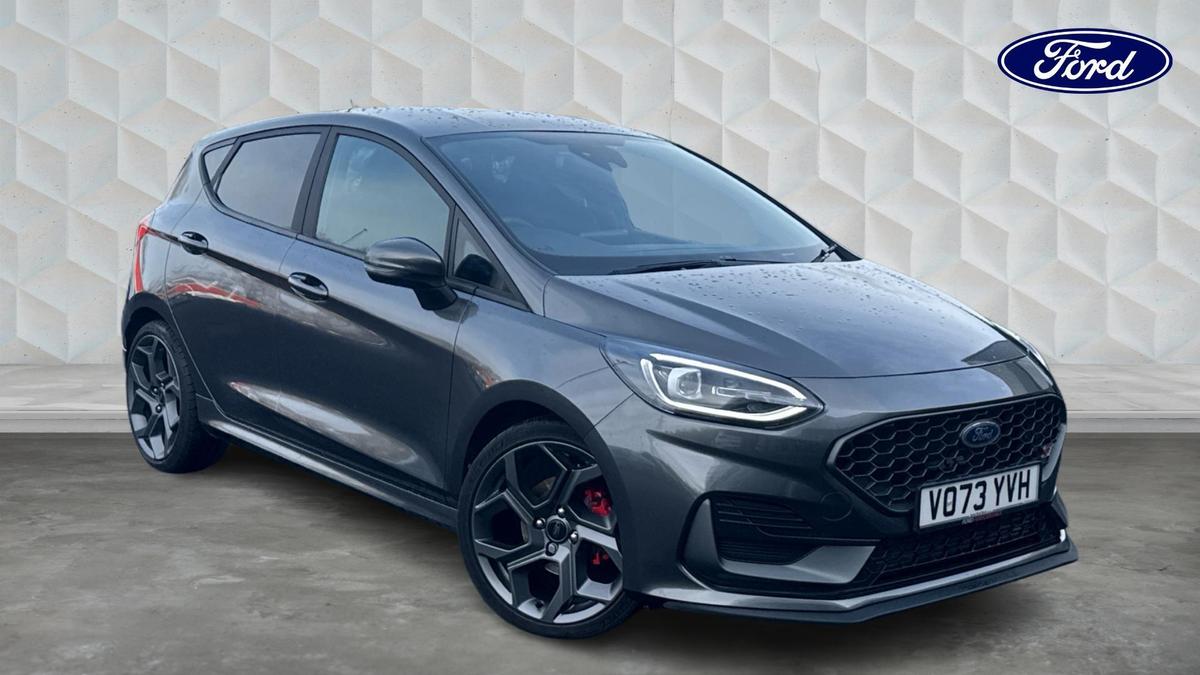Main listing image - Ford Fiesta ST