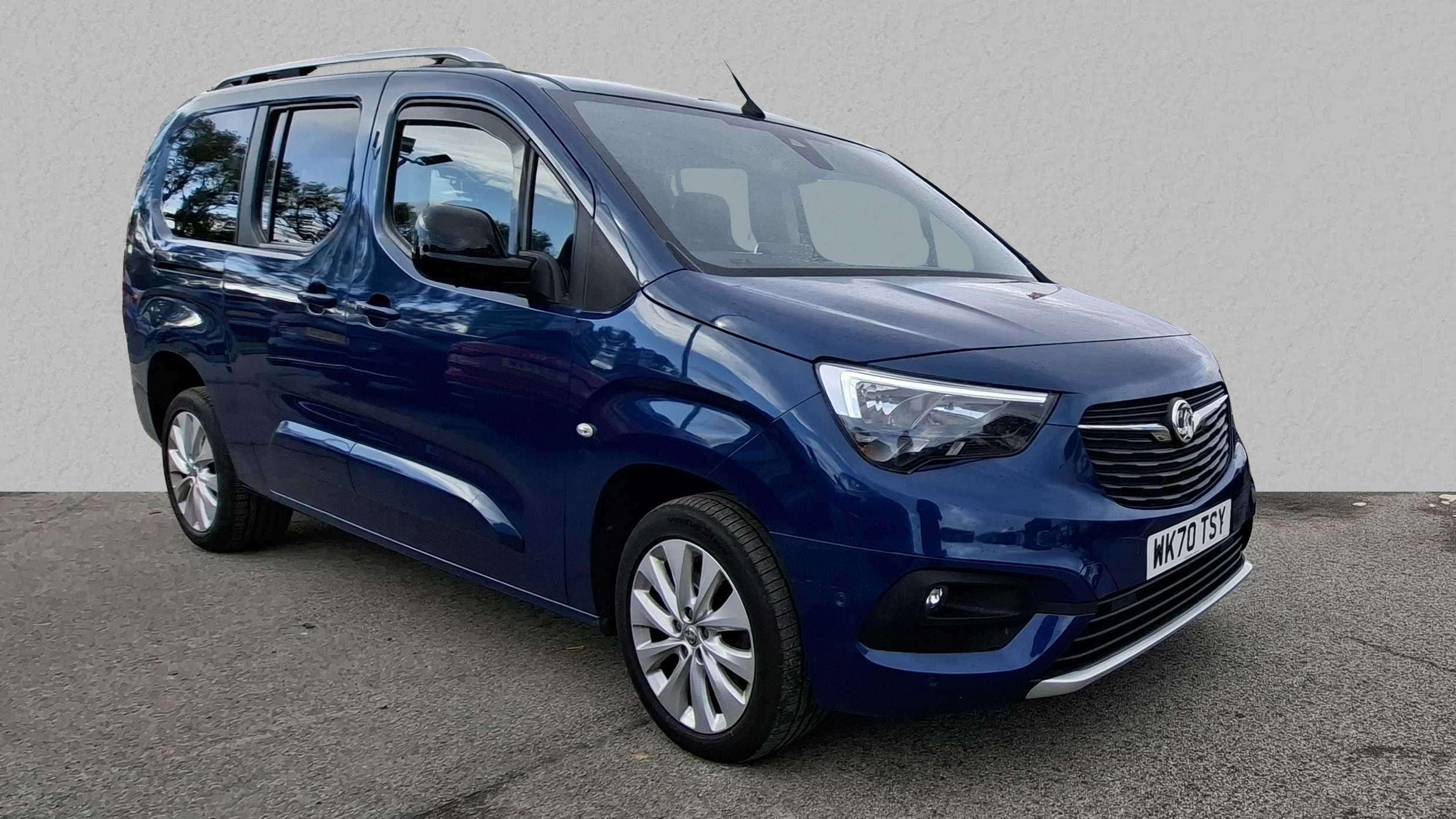 Main listing image - Vauxhall Combo Life