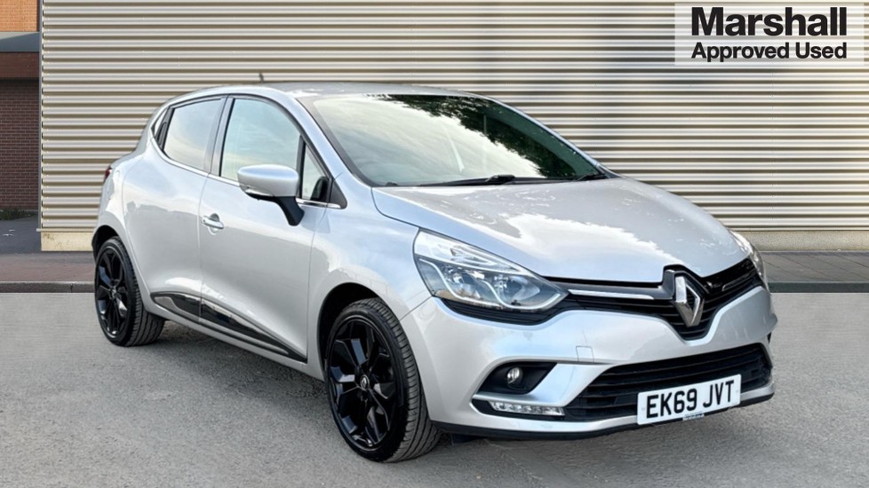 Main listing image - Renault Clio