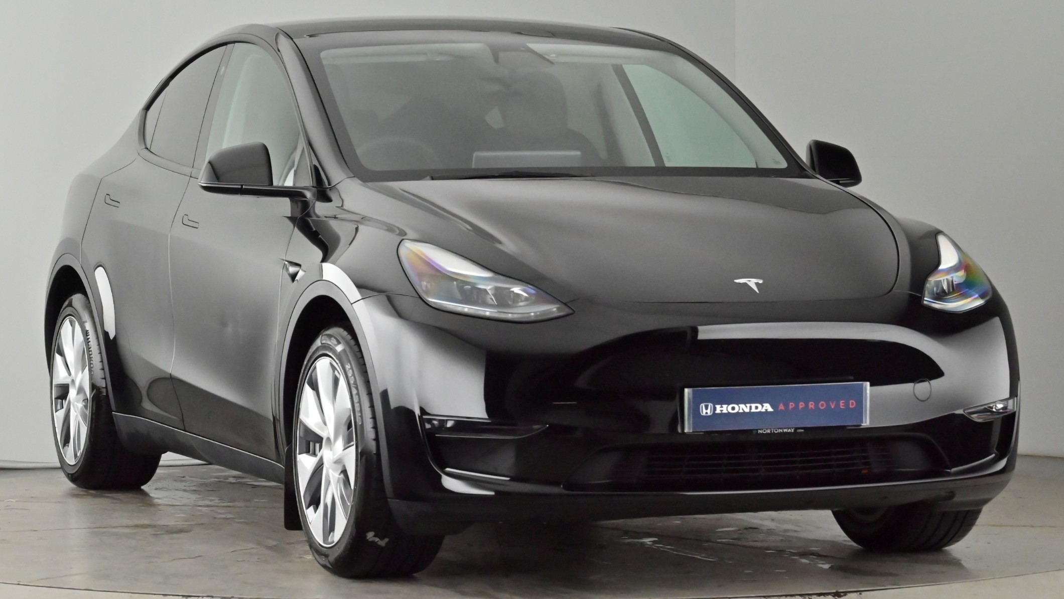 Main listing image - Tesla Model Y