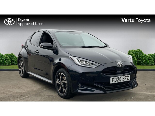 Main listing image - Toyota Yaris