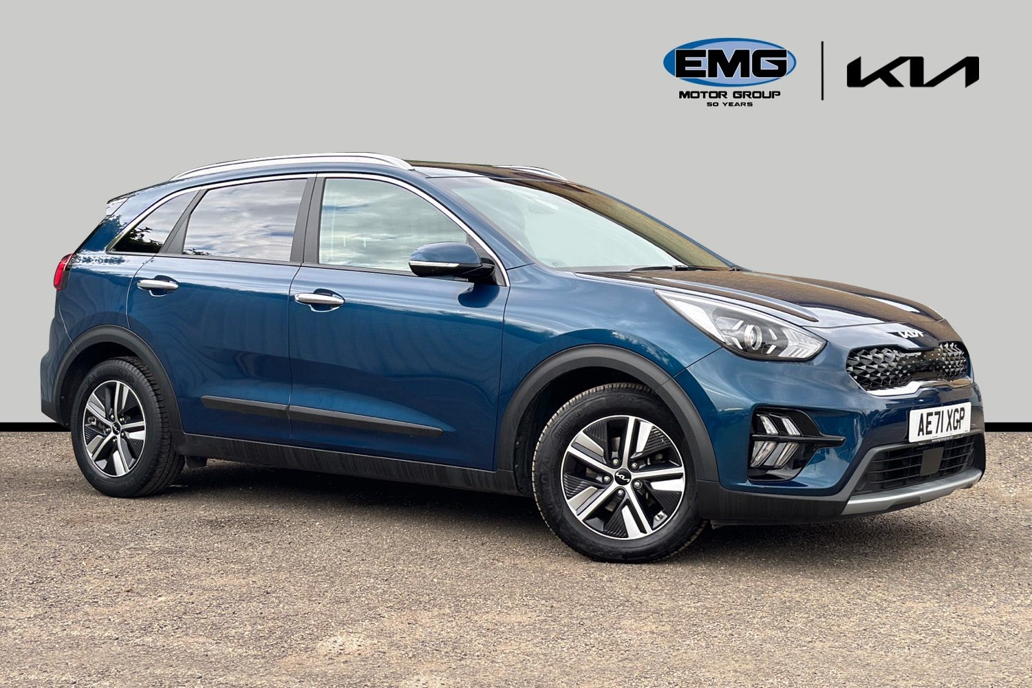 Main listing image - Kia Niro