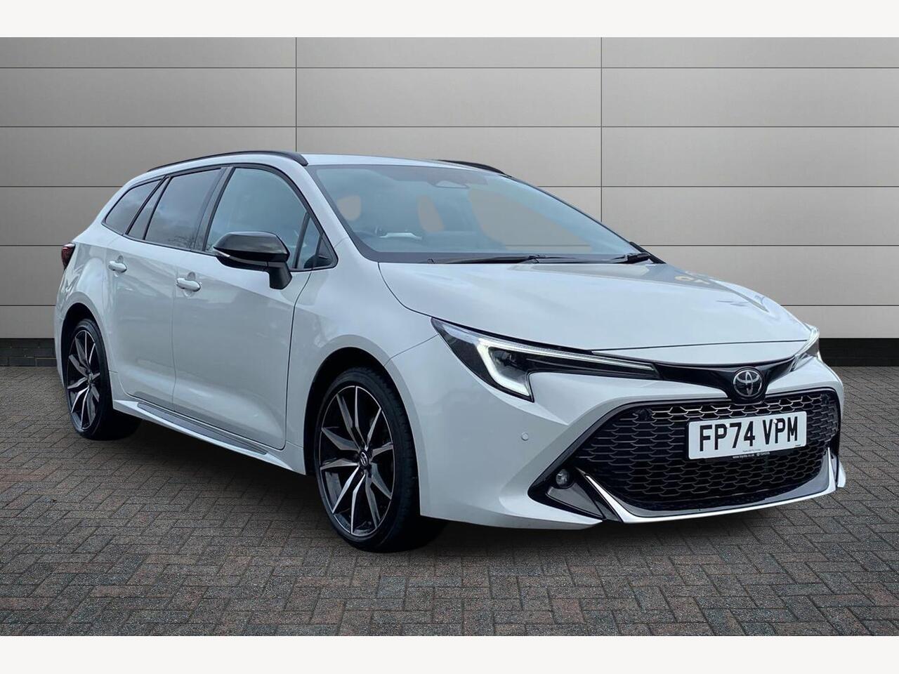 Main listing image - Toyota Corolla Touring Sport