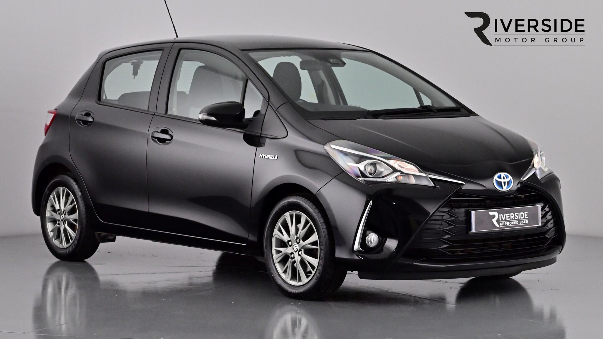 Main listing image - Toyota Yaris