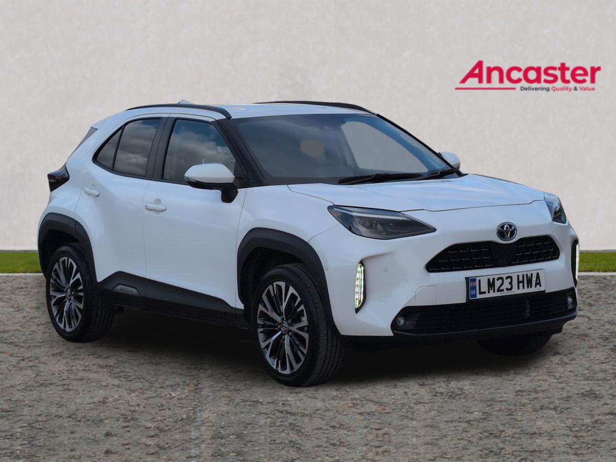 Main listing image - Toyota Yaris Cross
